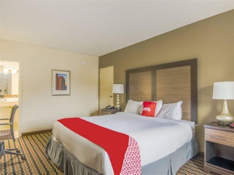 Econo Lodge Forest City Buitenkant foto