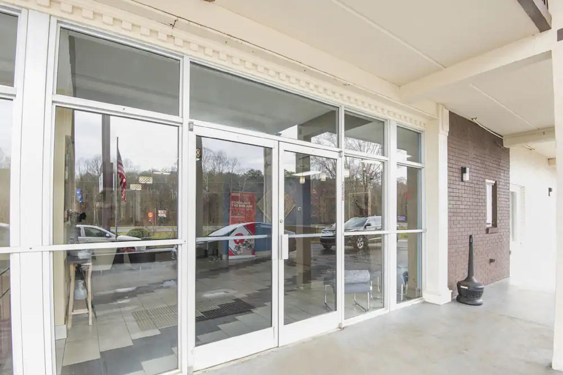 Econo Lodge Forest City Buitenkant foto
