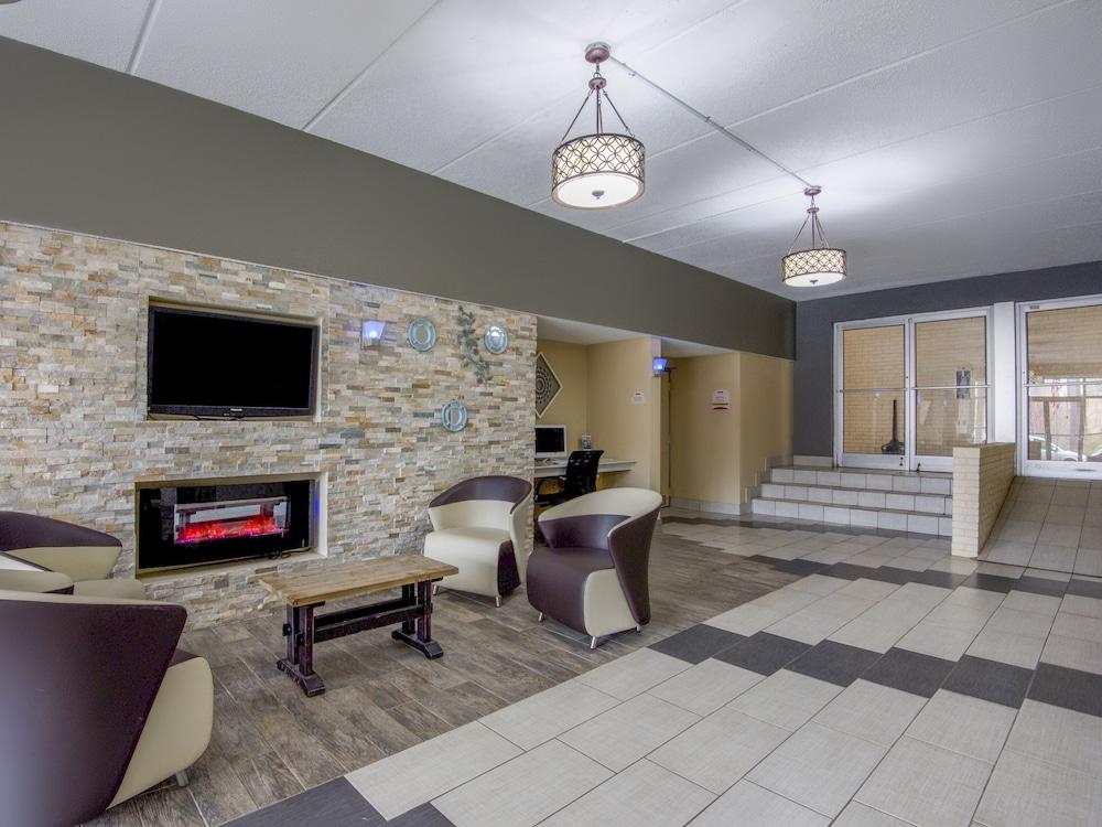 Econo Lodge Forest City Buitenkant foto
